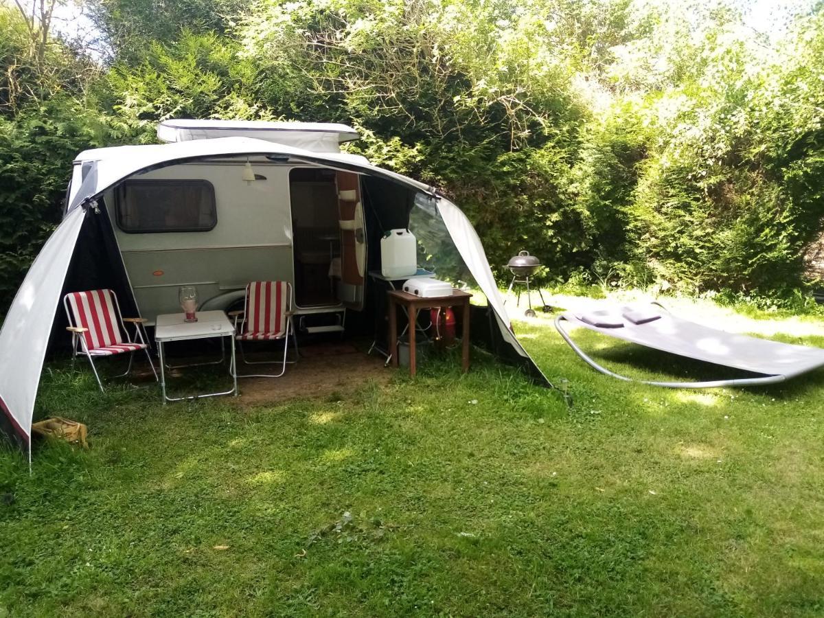 Havre De Paix Au Bords De L'Eure - Divers Hebergements Garennes-sur-Eure Exteriör bild