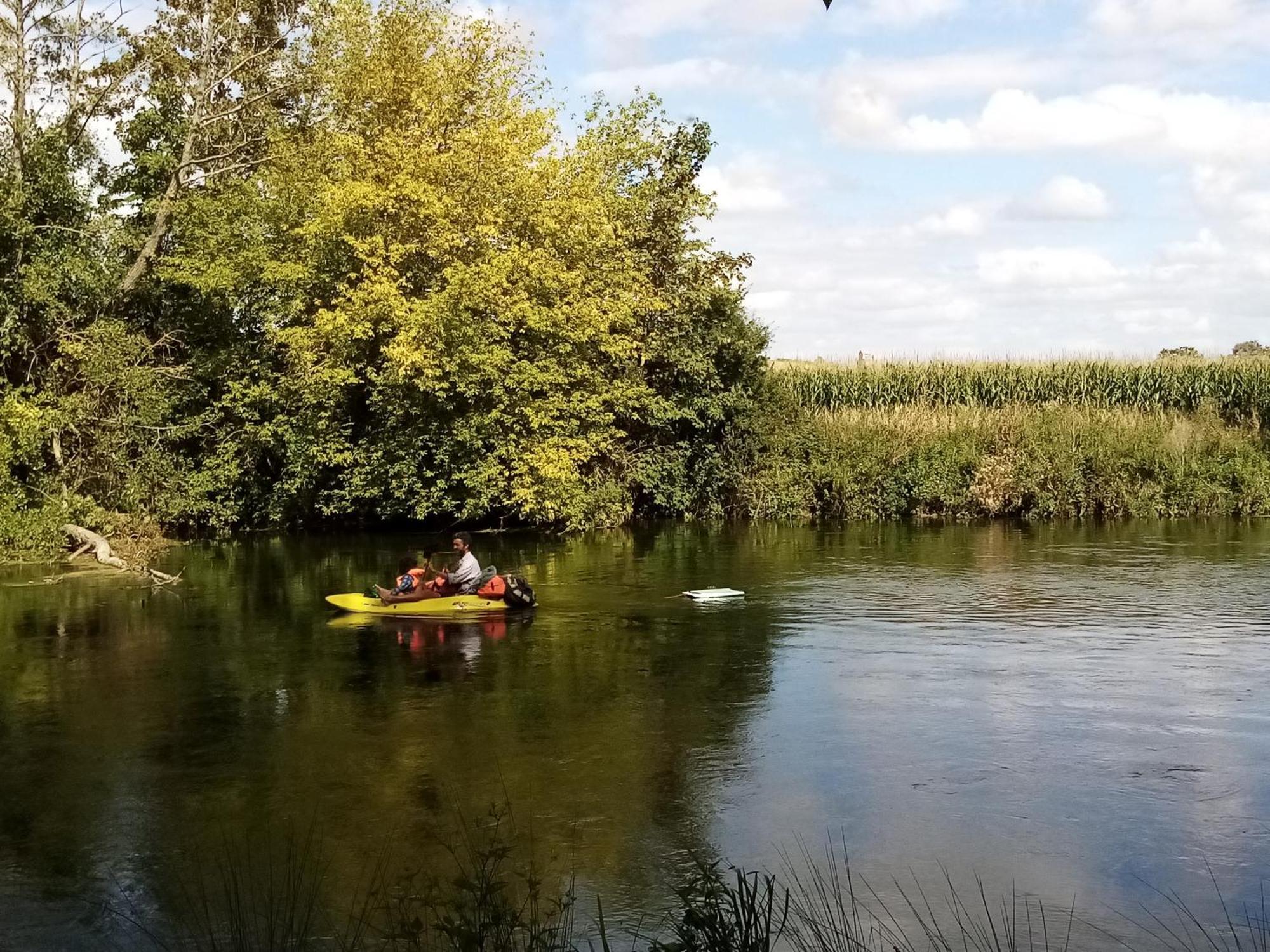 Havre De Paix Au Bords De L'Eure - Divers Hebergements Garennes-sur-Eure Exteriör bild
